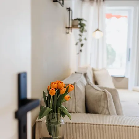 Garden - Private Sauna & Whirlpool Apartman