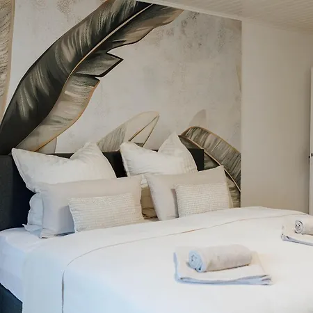 Apartman Garden - Private Sauna & Whirlpool *