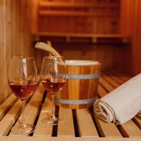 Garden - Private Sauna & Whirlpool Betzdorf